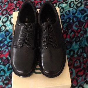 Eastland brand new women’s black lace up shoes